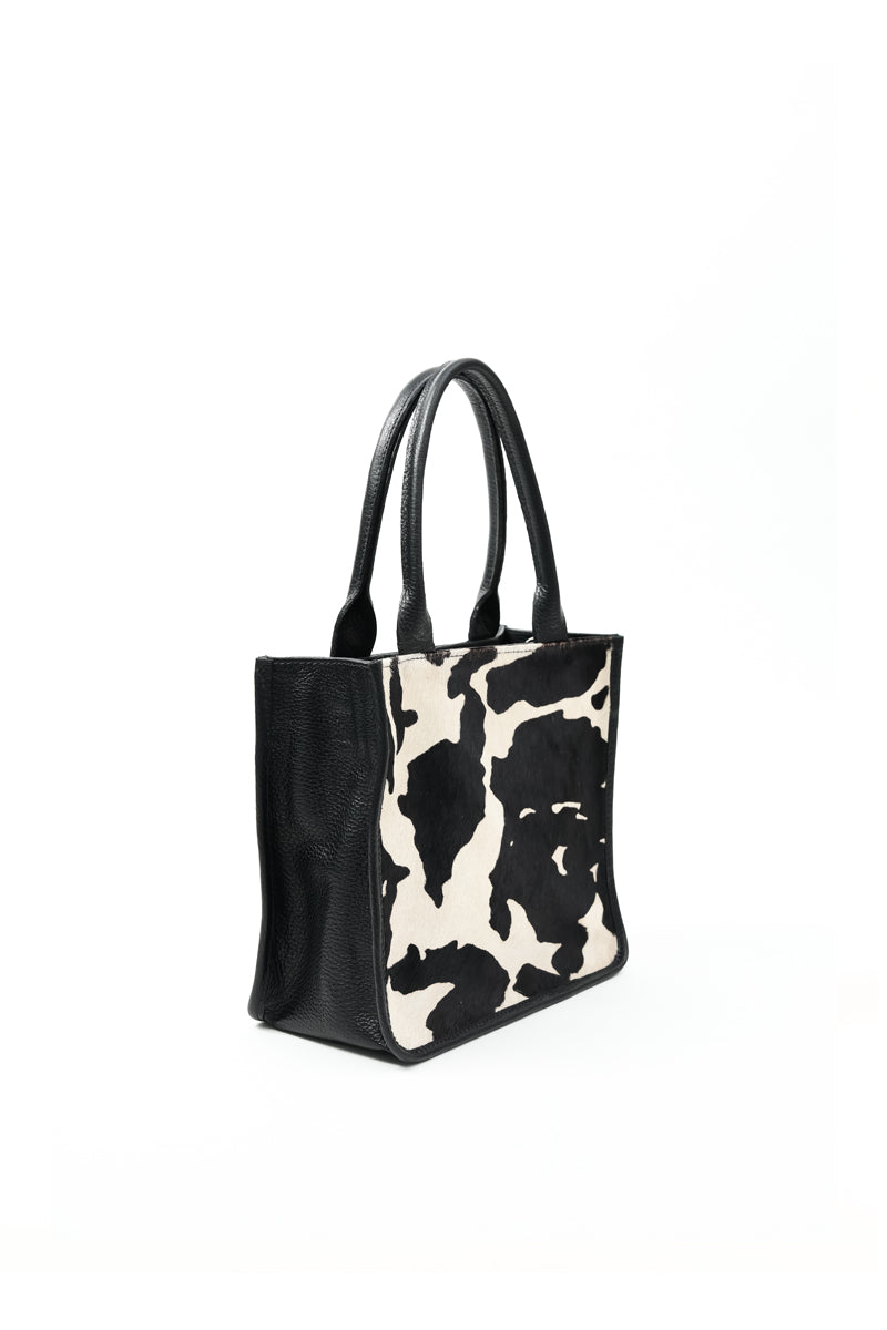 Cartera Teresa <br/> Print Vaca con Negro