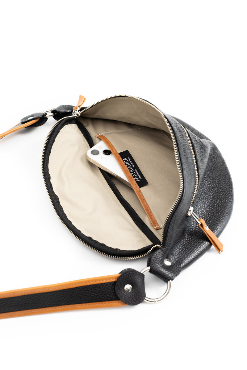 Riñonera Filippa <br/> Negra con camel
