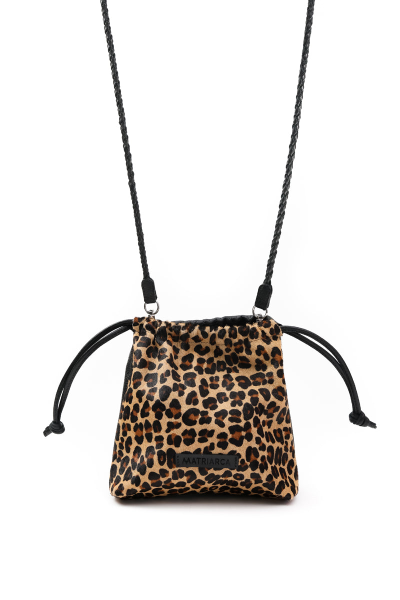 Cartera Clara <br/> Pelo Leopardo con Negro
