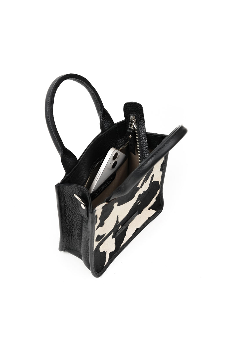 Cartera Jacinta &lt;br/&gt; Pelo Vaca con negro