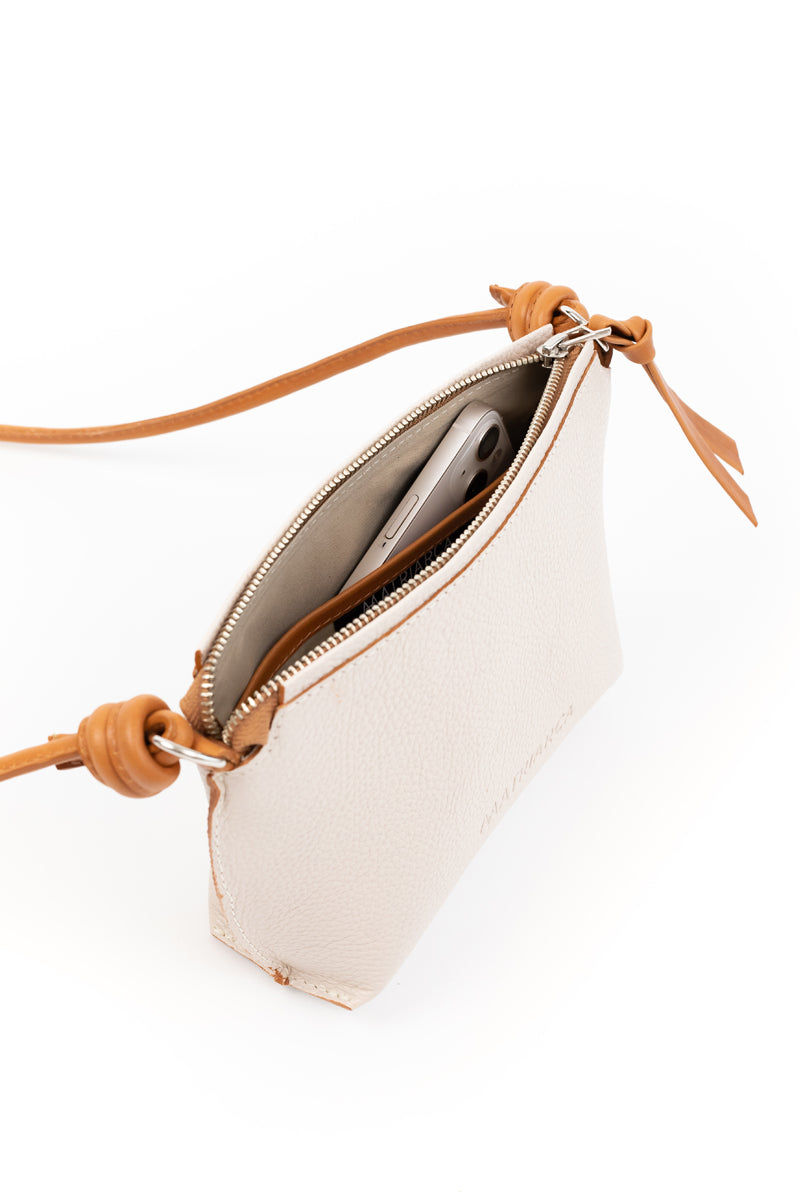 Cartera Lia <br/> Marfil con camel