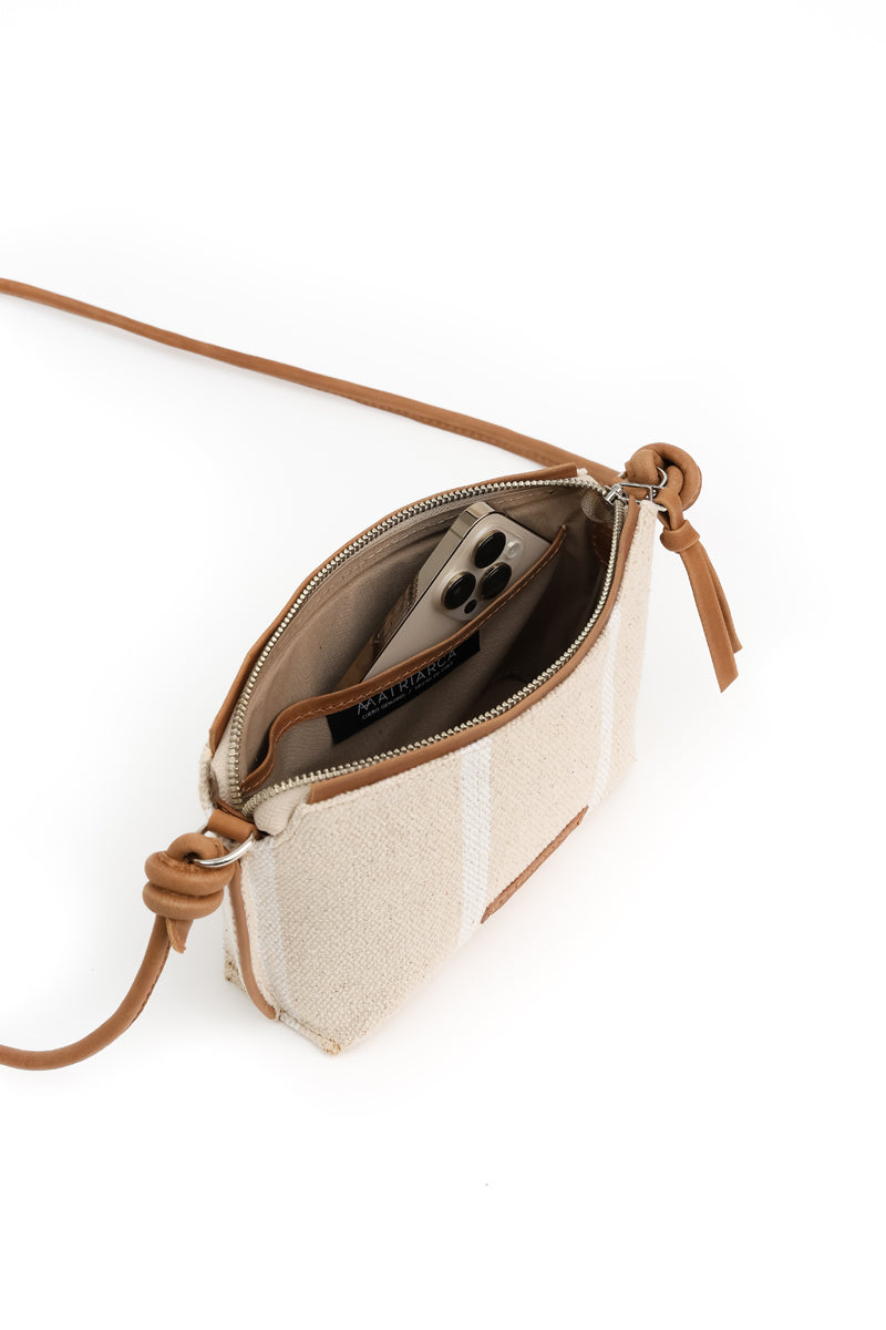 Cartera Lia <br/> Tela franjas blancas