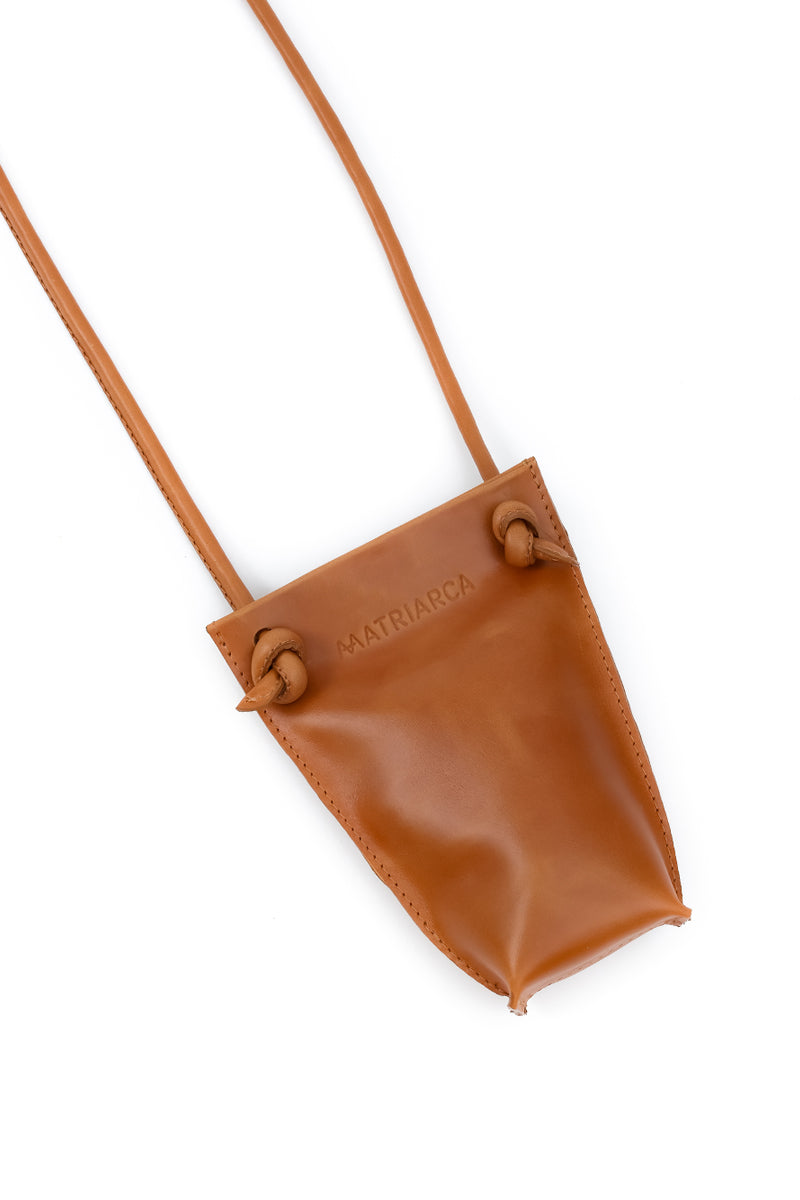 Porta celular NUEVO Sofía <br/> camel