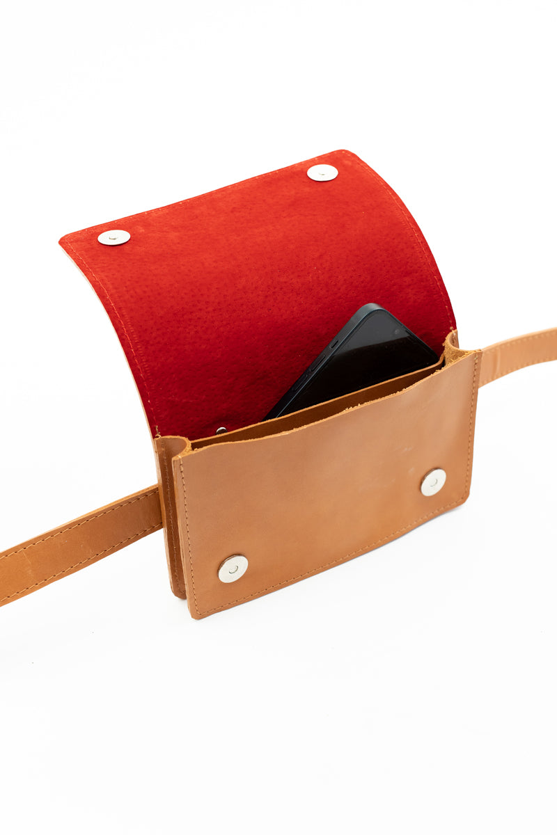 Banano / Cartera Isidora&lt;br/&gt;Camel