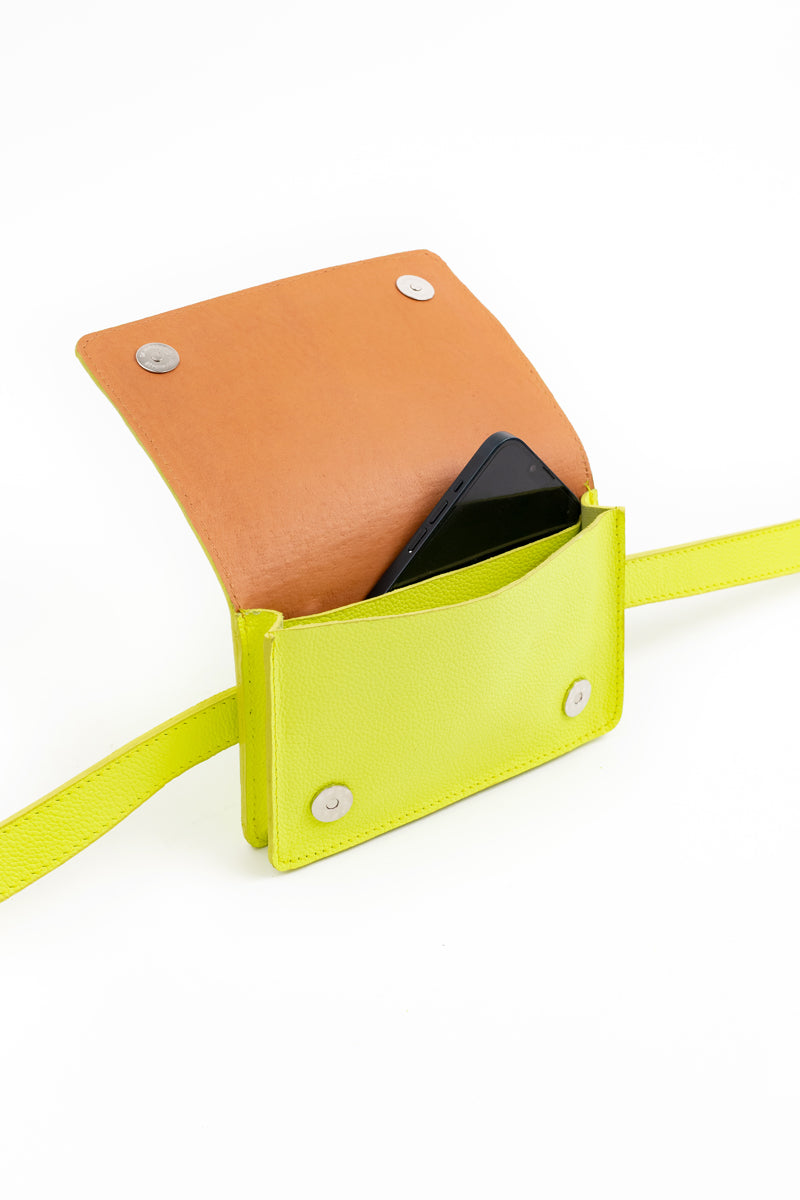 Banano / Cartera Isidora&lt;br/&gt; Lima fluor