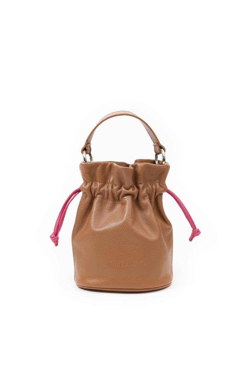 Cartera Aurora <br/> Camel con fucsia