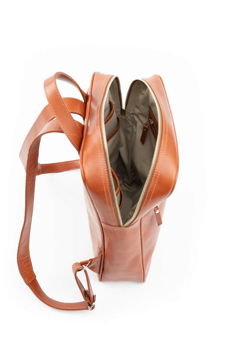 Mochila Isabel <br/> caoba