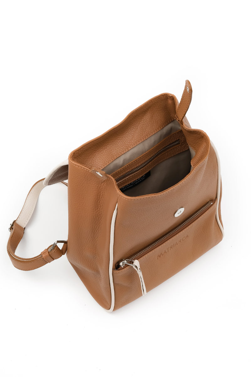 Mochila Irene <br/> Camel con vivo Marfil
