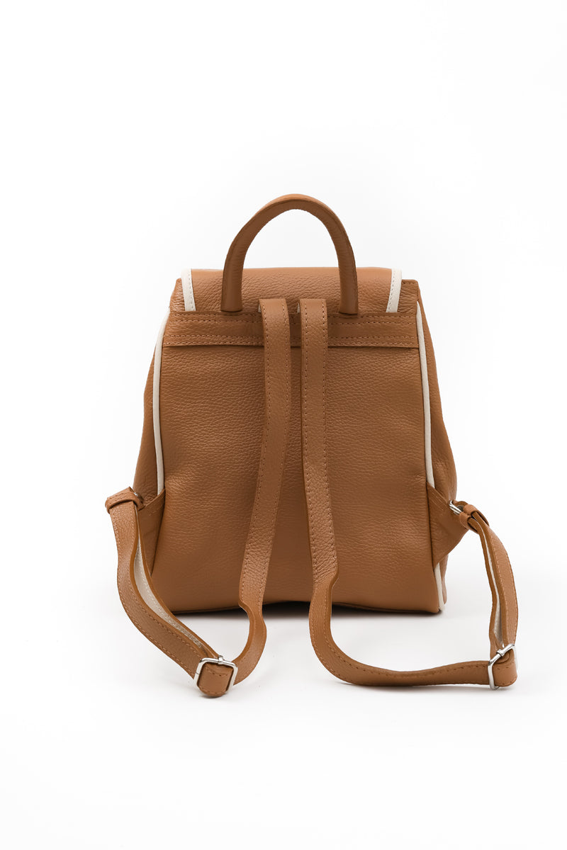 Mochila Irene <br/> Camel con vivo Marfil