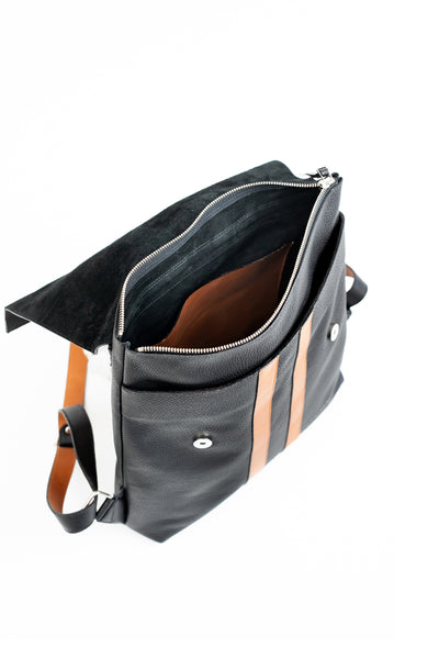 Mochila Simone <br/> Negra con camel
