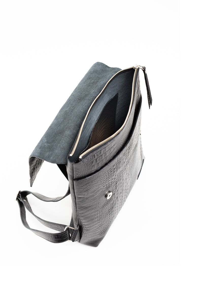 Mochila Simone&lt;br/&gt; Negro caimán