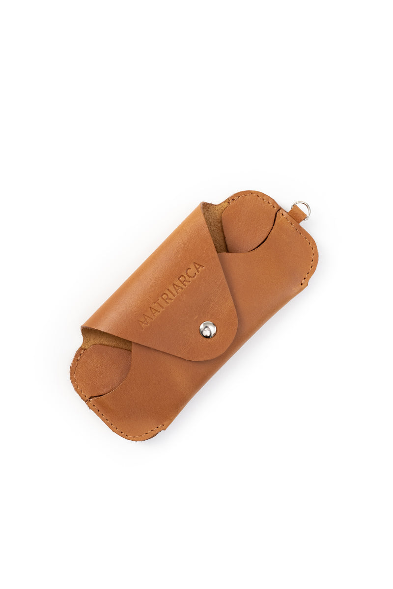 Porta lentes <br/> camel