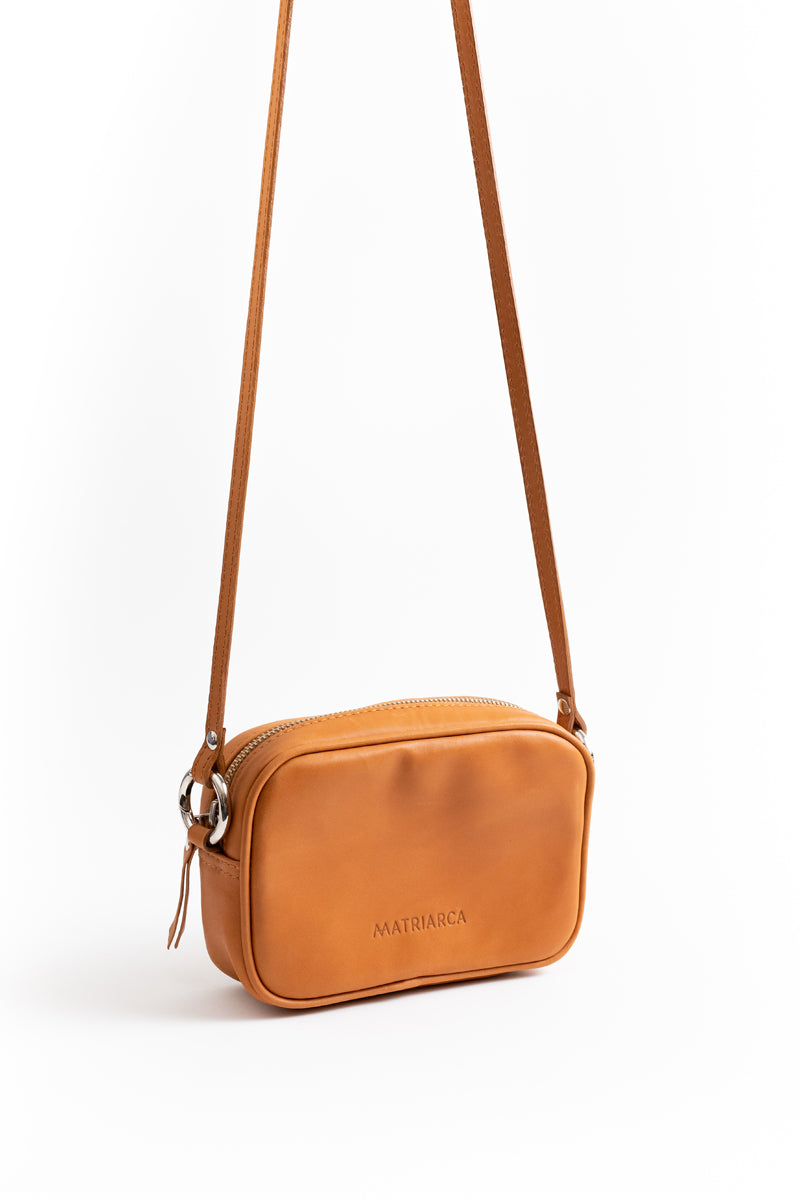 Banano / Cartera Sara<br/>Camel