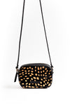 Banano / Cartera Sara <br/> Pelo Print