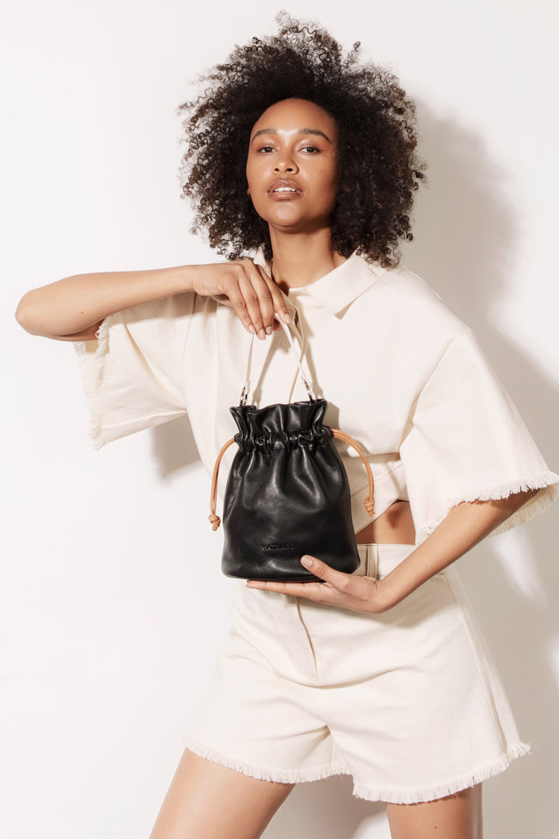 Cartera Aurora &lt;br/&gt; Negra