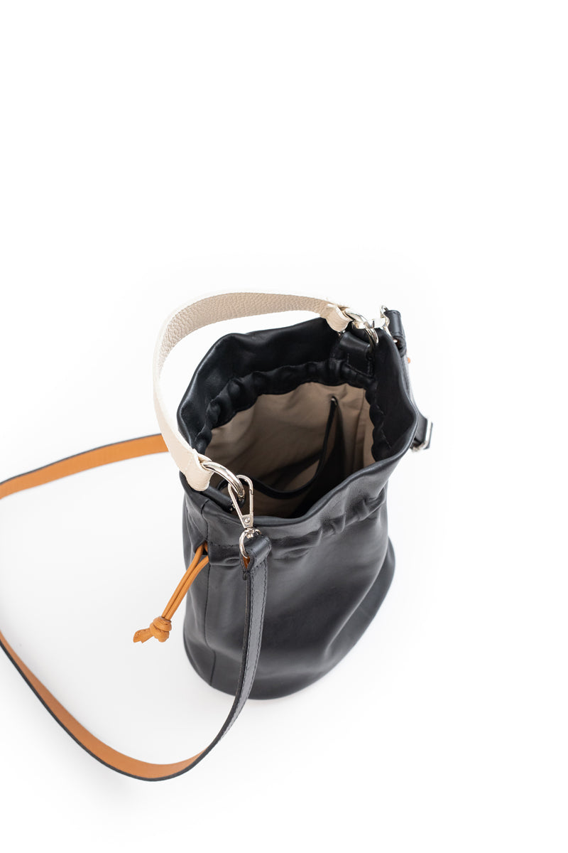 Cartera Aurora &lt;br/&gt; Negra