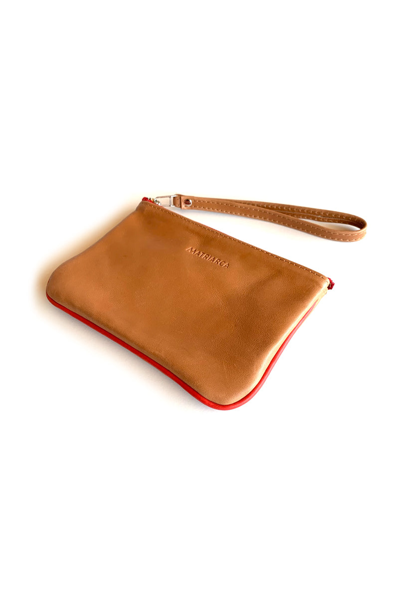 Mini Clutch&lt;br/&gt; Camel con rojo