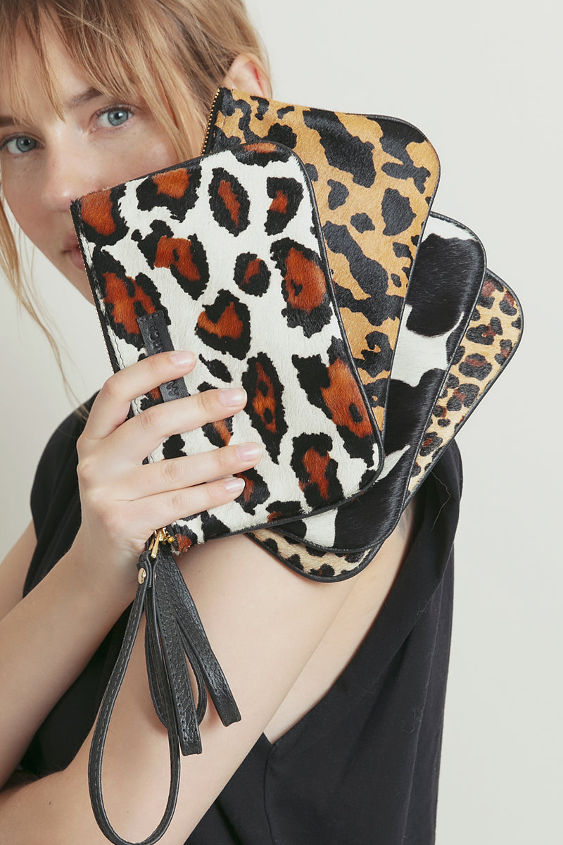 Mini Clutch<br/> Pelo Manchas